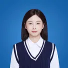 张凌尔